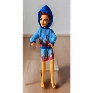Monster high Heath Burns- Adise island boy doll Preowned No Shoes Trendy EUC
